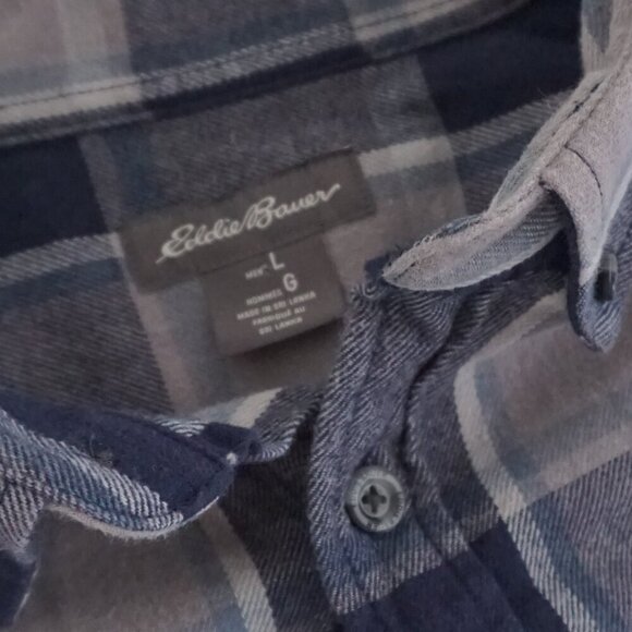 Vintage Eddie Bauer Navy Gray Plaid Cotton Outdoor Button Down Shirt Large - Picture 10 of 10